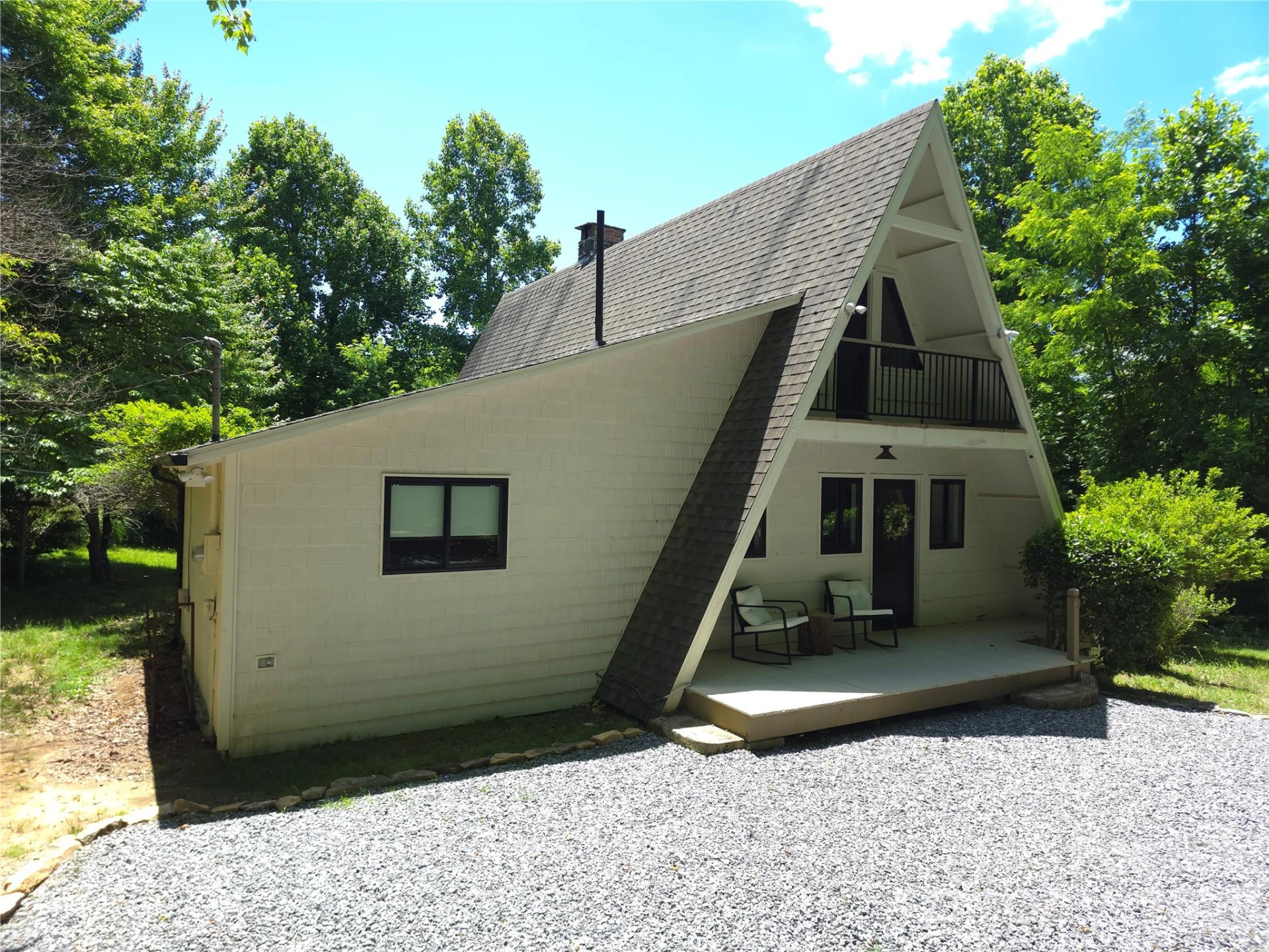 826 Shumont Road - Photo 4