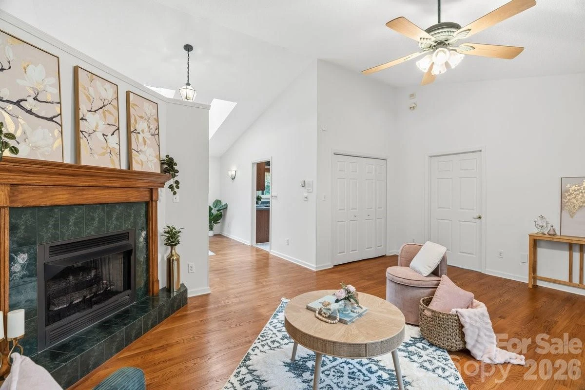27 Red Maple Drive - Photo 14