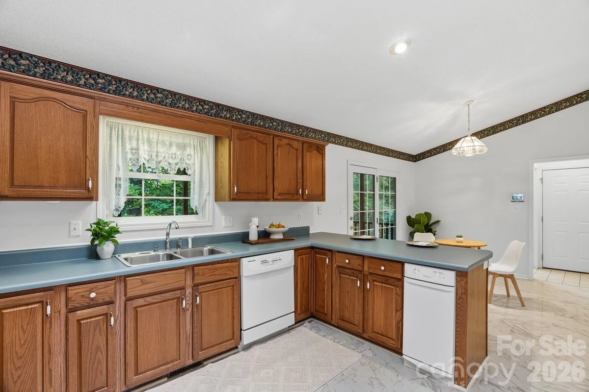27 Red Maple Drive - Photo 17