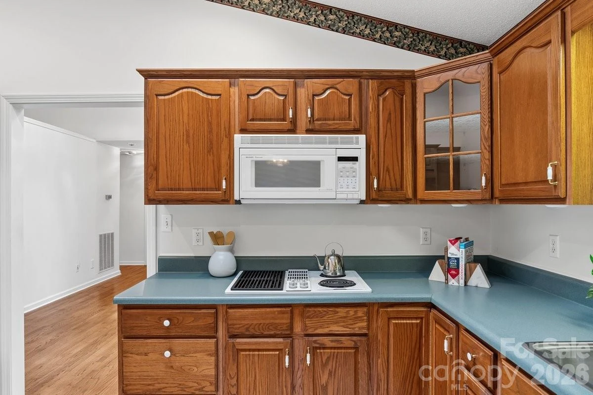 27 Red Maple Drive - Photo 18