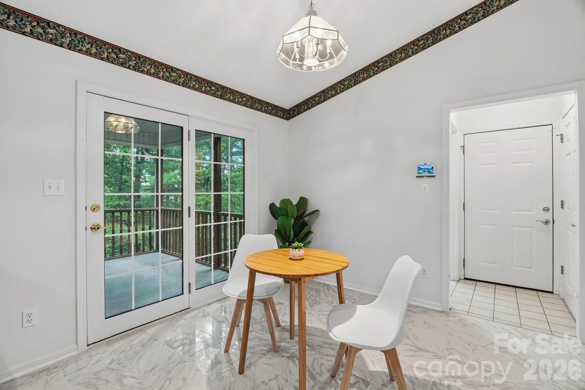 27 Red Maple Drive - Photo 20
