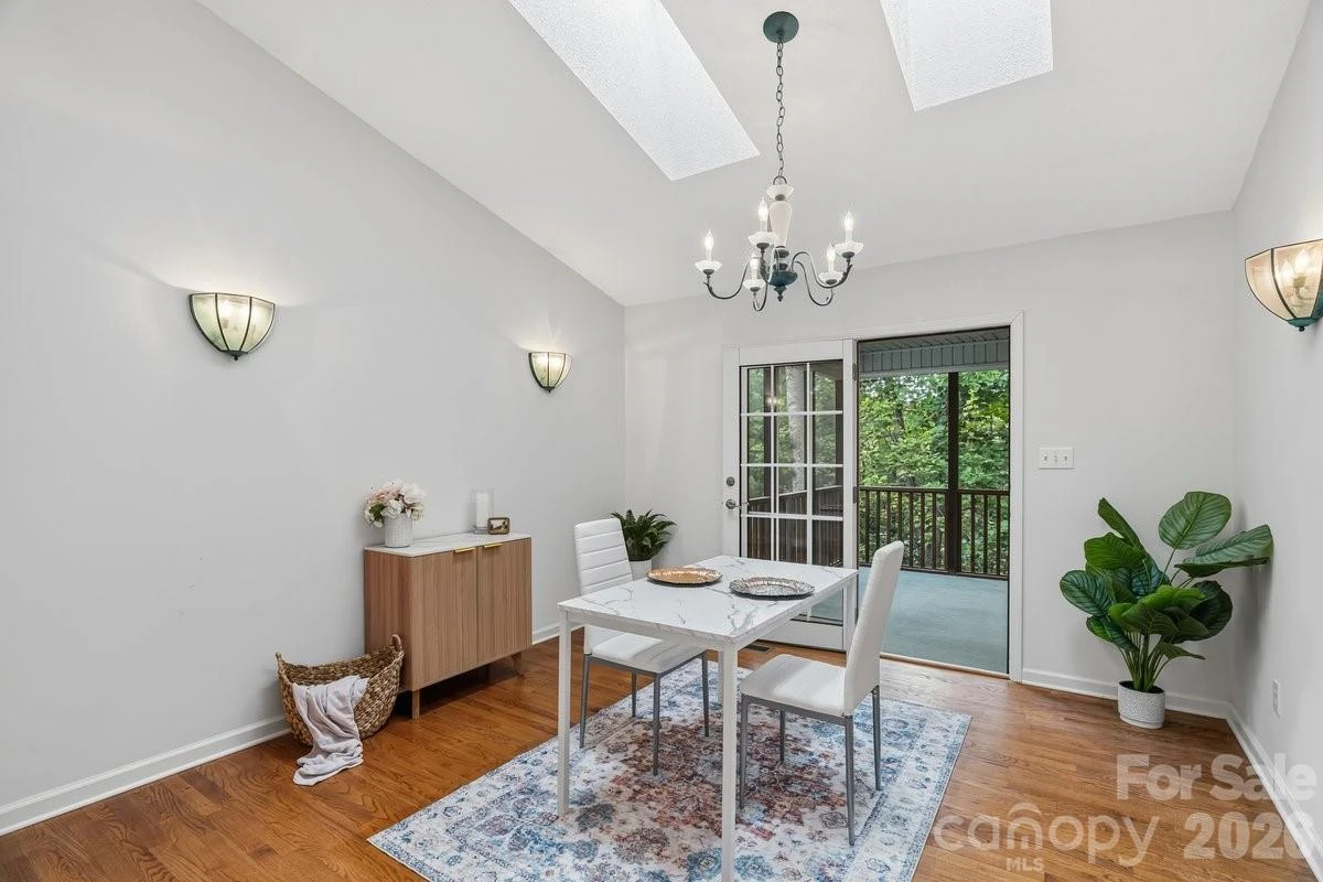 27 Red Maple Drive - Photo 5