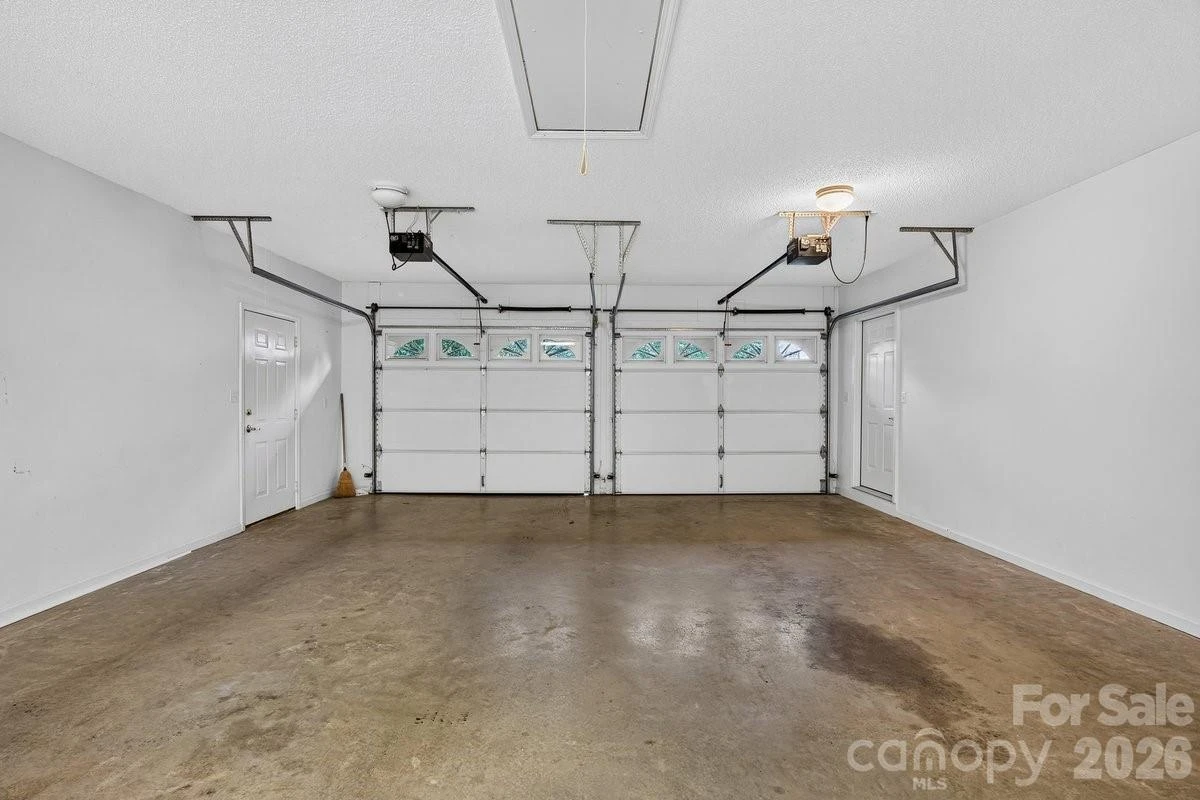 27 Red Maple Drive - Photo 37