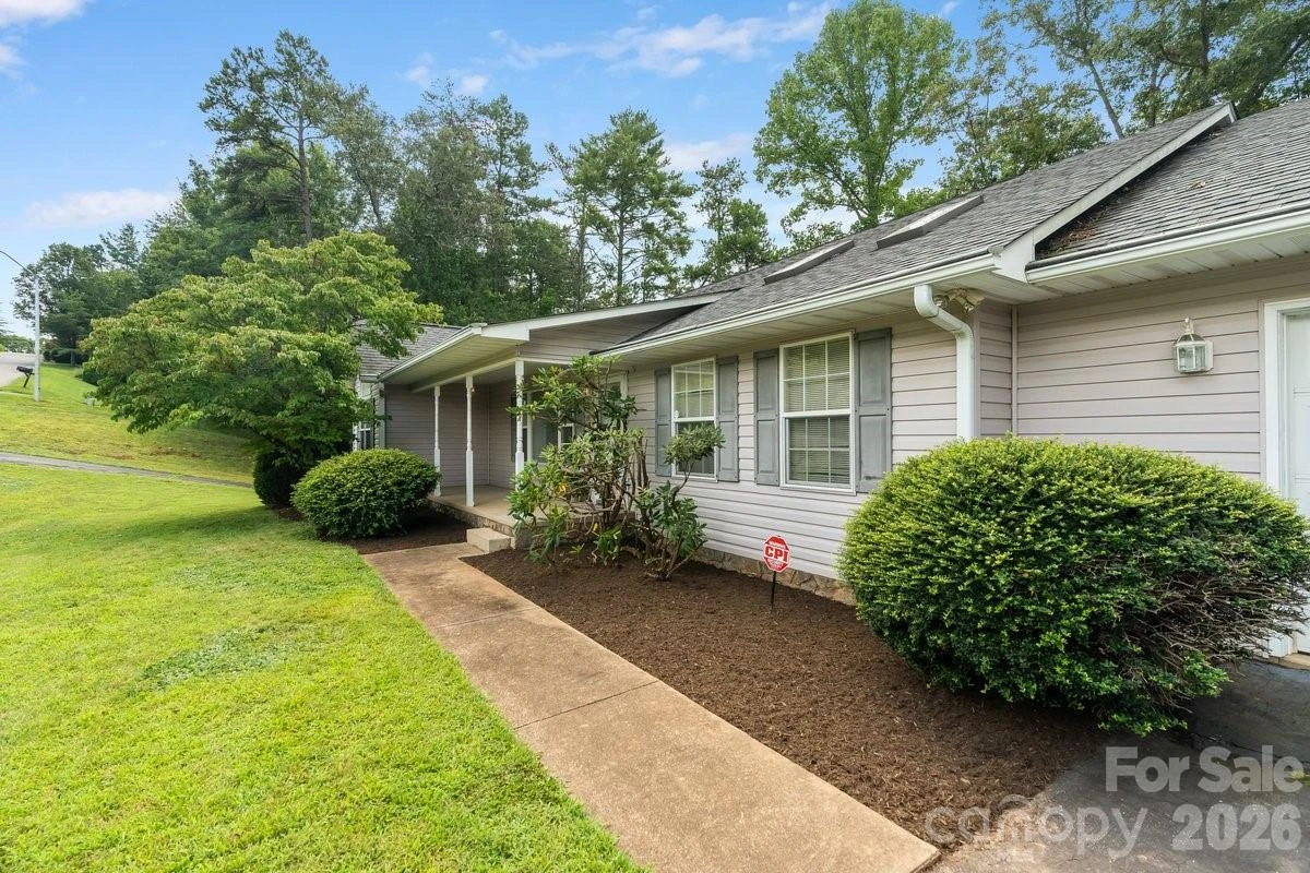 27 Red Maple Drive - Photo 3