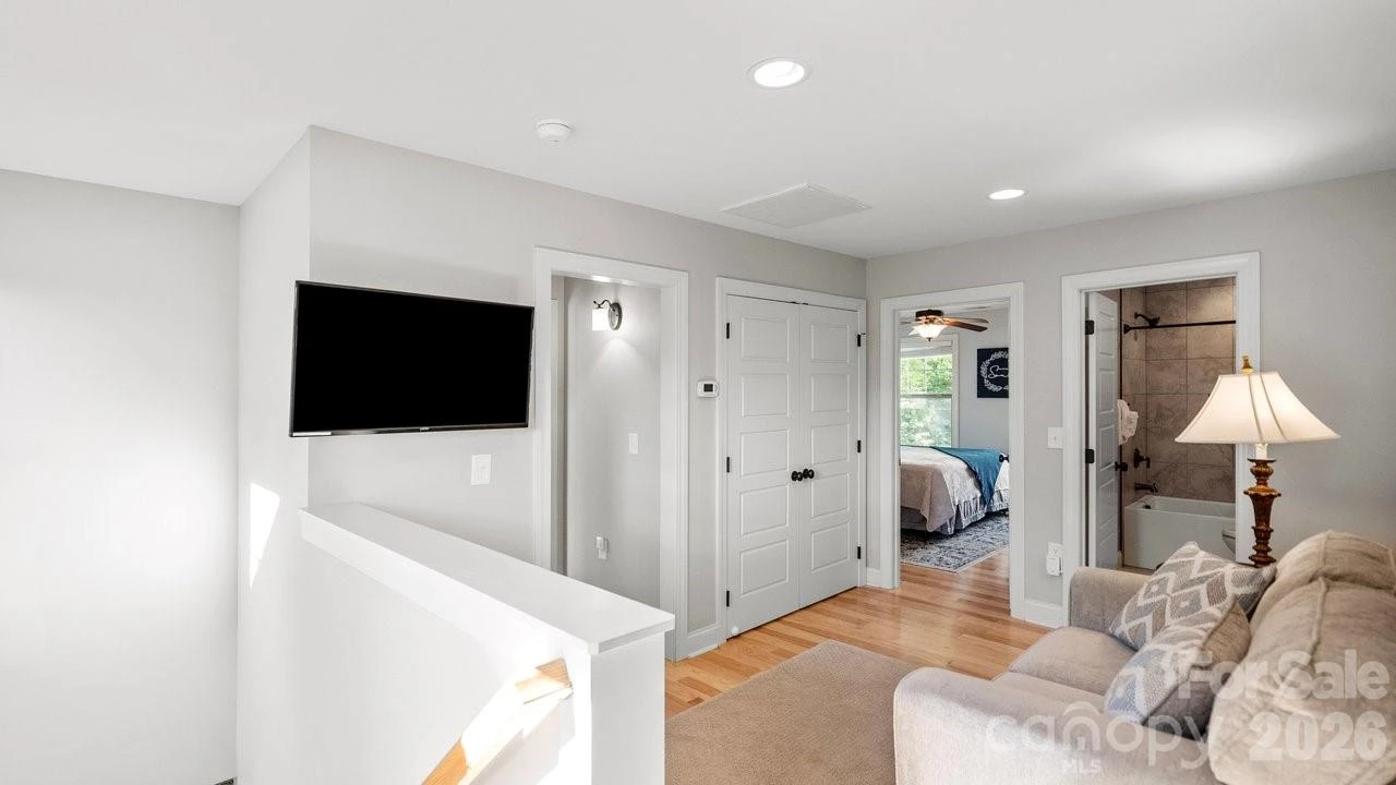 39 Tudor Way - Photo 20