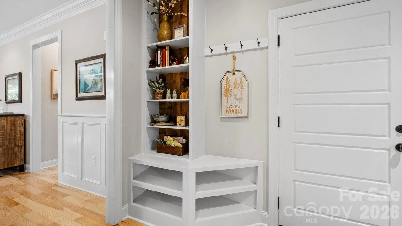 39 Tudor Way - Photo 7