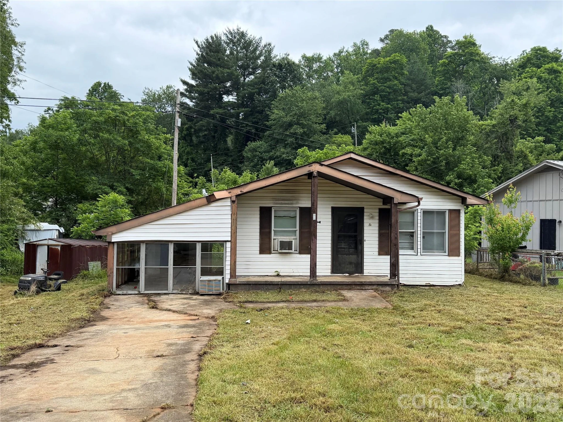 23 Meteor Court - Photo 2