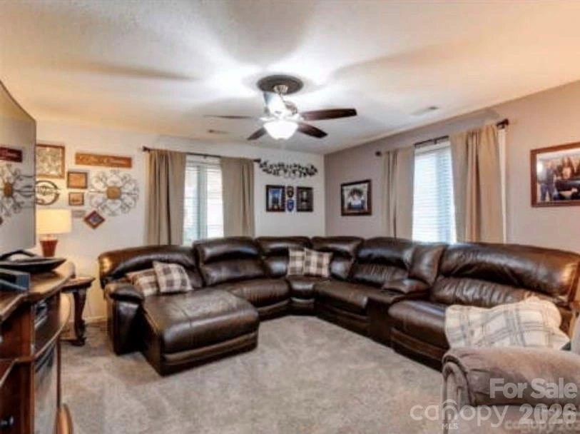 212 Turner Road - Photo 13