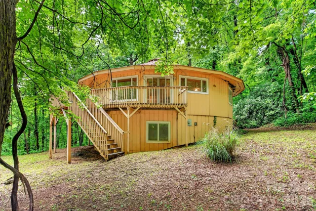1614 Gateway Parkway