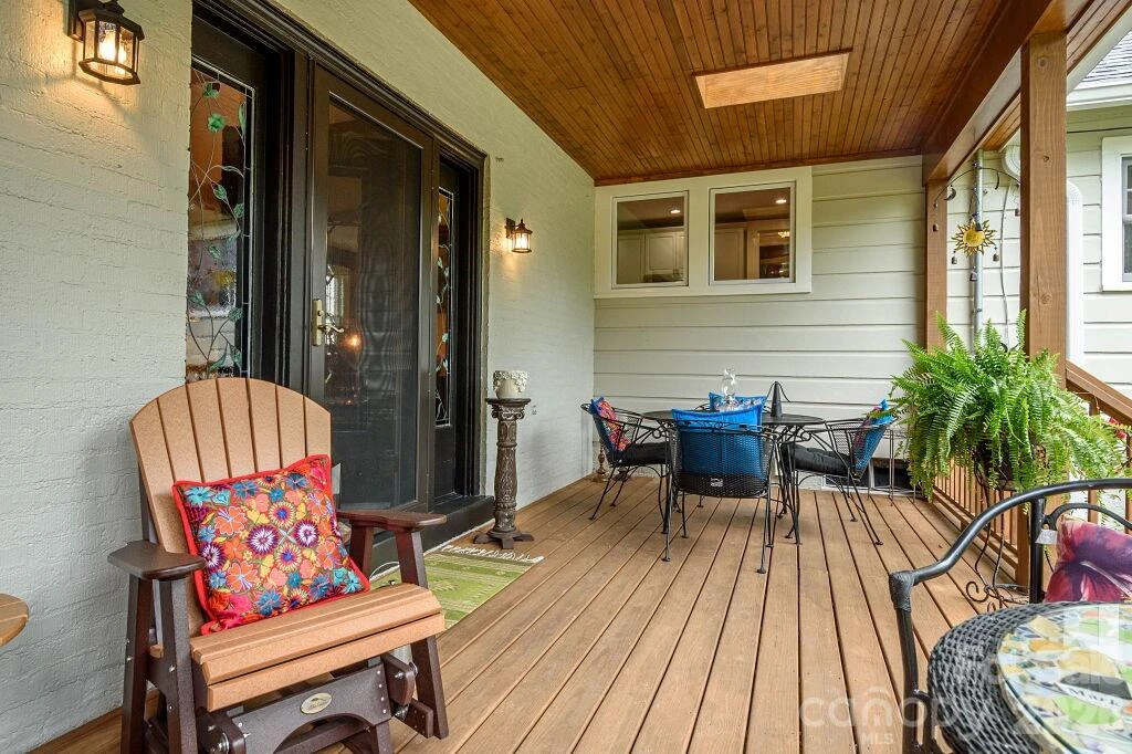832 4th Avenue W - Photo 23