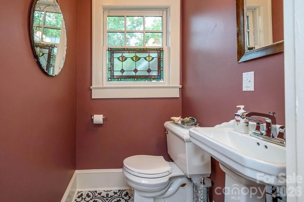 832 4th Avenue W - Photo 27
