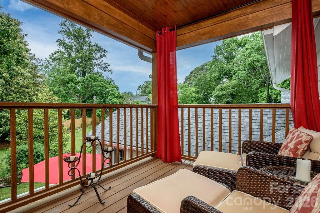 832 4th Avenue W - Photo 38