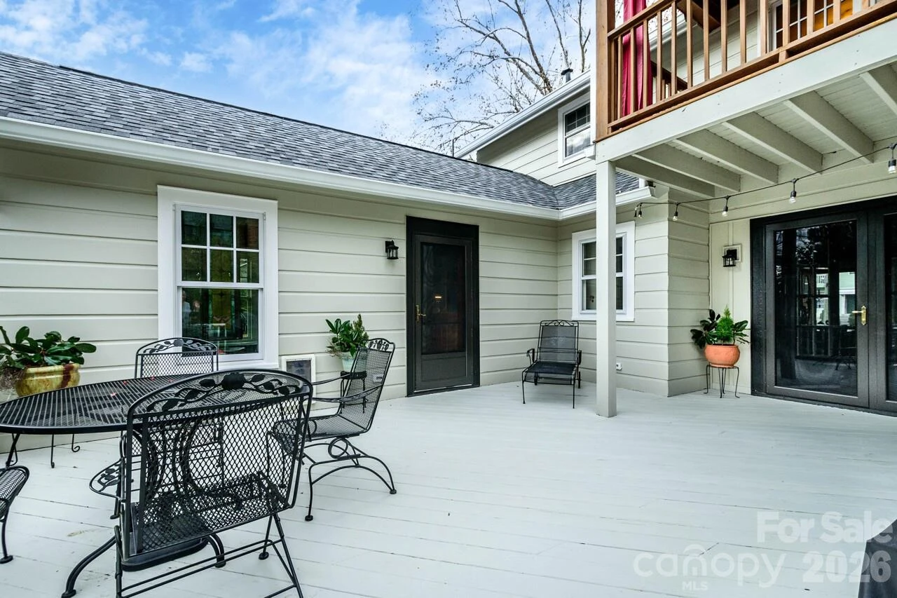 832 4th Avenue W - Photo 42