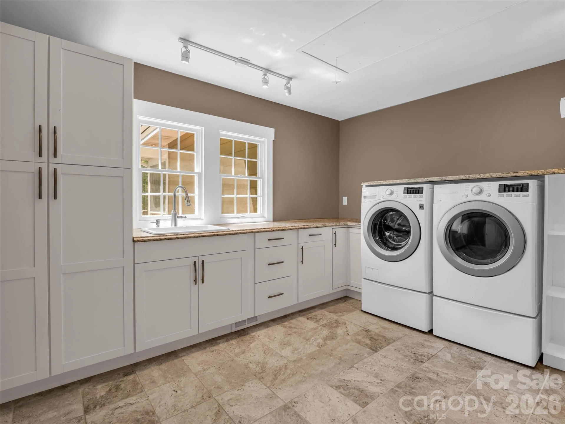 52 Forest Road - Photo 25