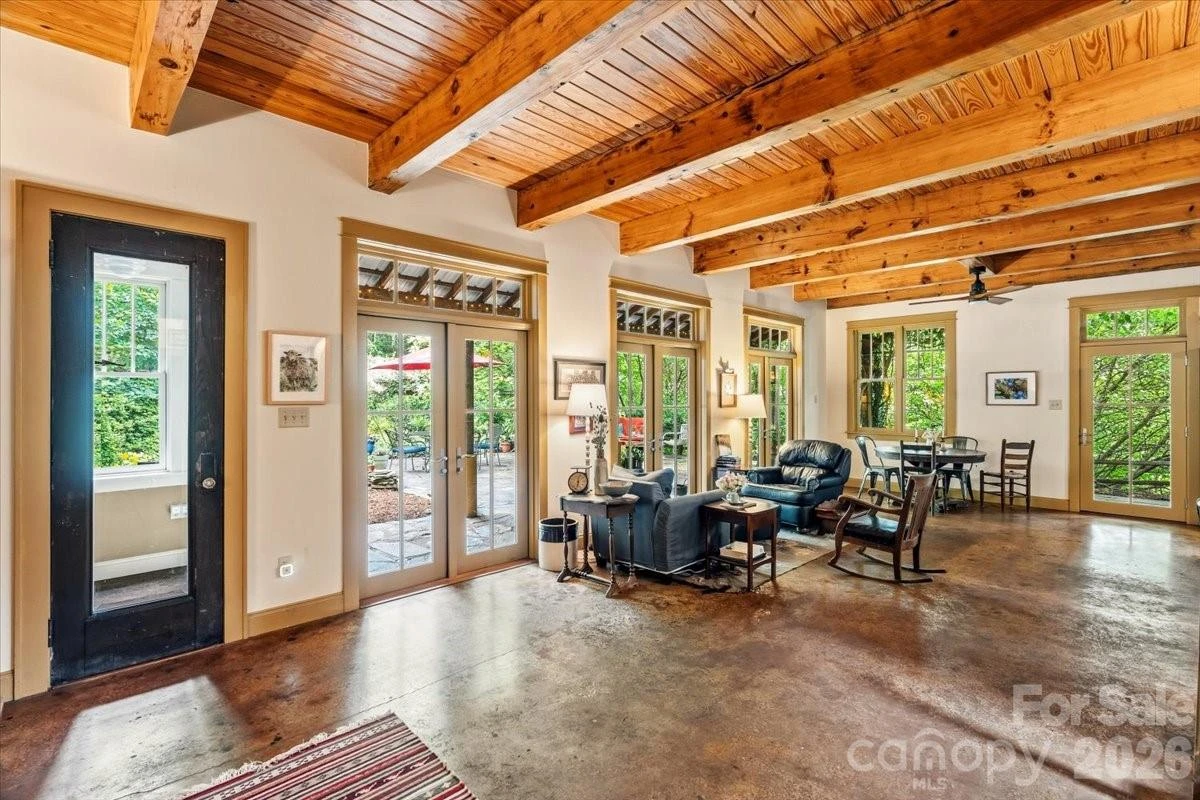 128 Barnet Mountain Drive - Photo 15