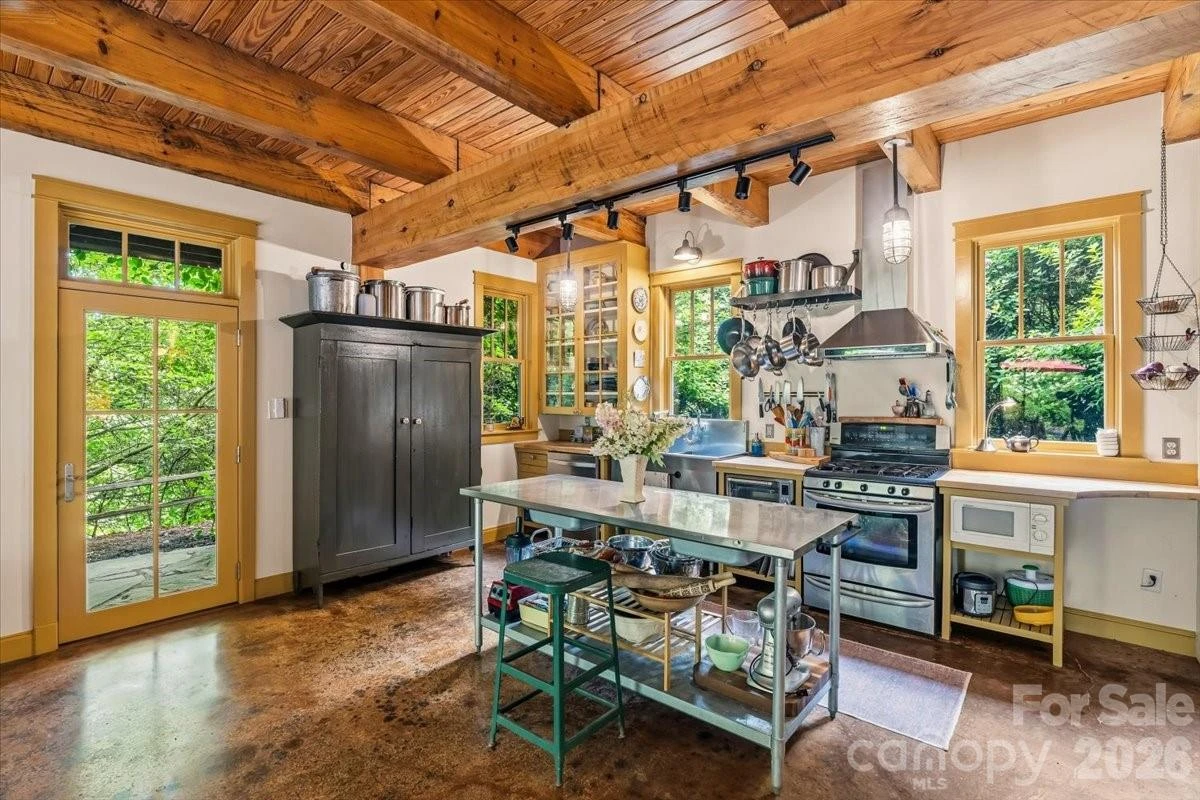128 Barnet Mountain Drive - Photo 24
