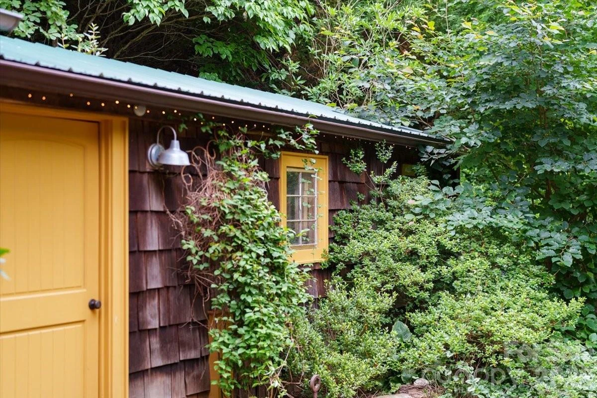 128 Barnet Mountain Drive - Photo 40
