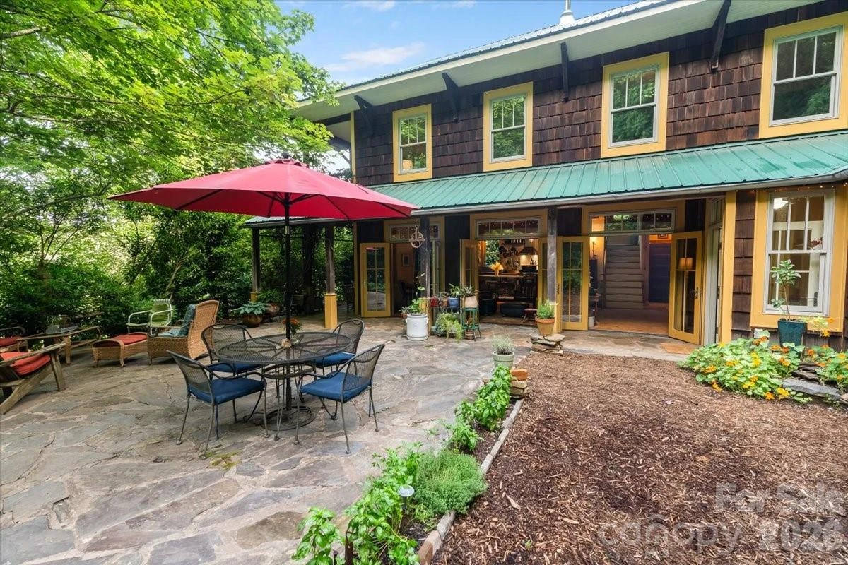128 Barnet Mountain Drive - Photo 10