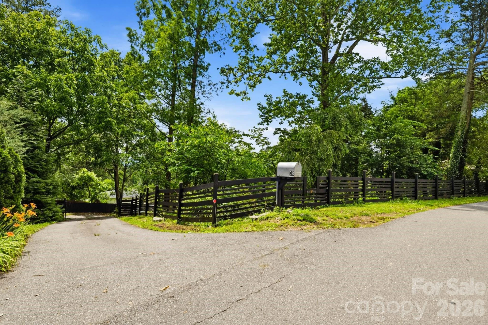 38 Aurora Drive - Photo 30