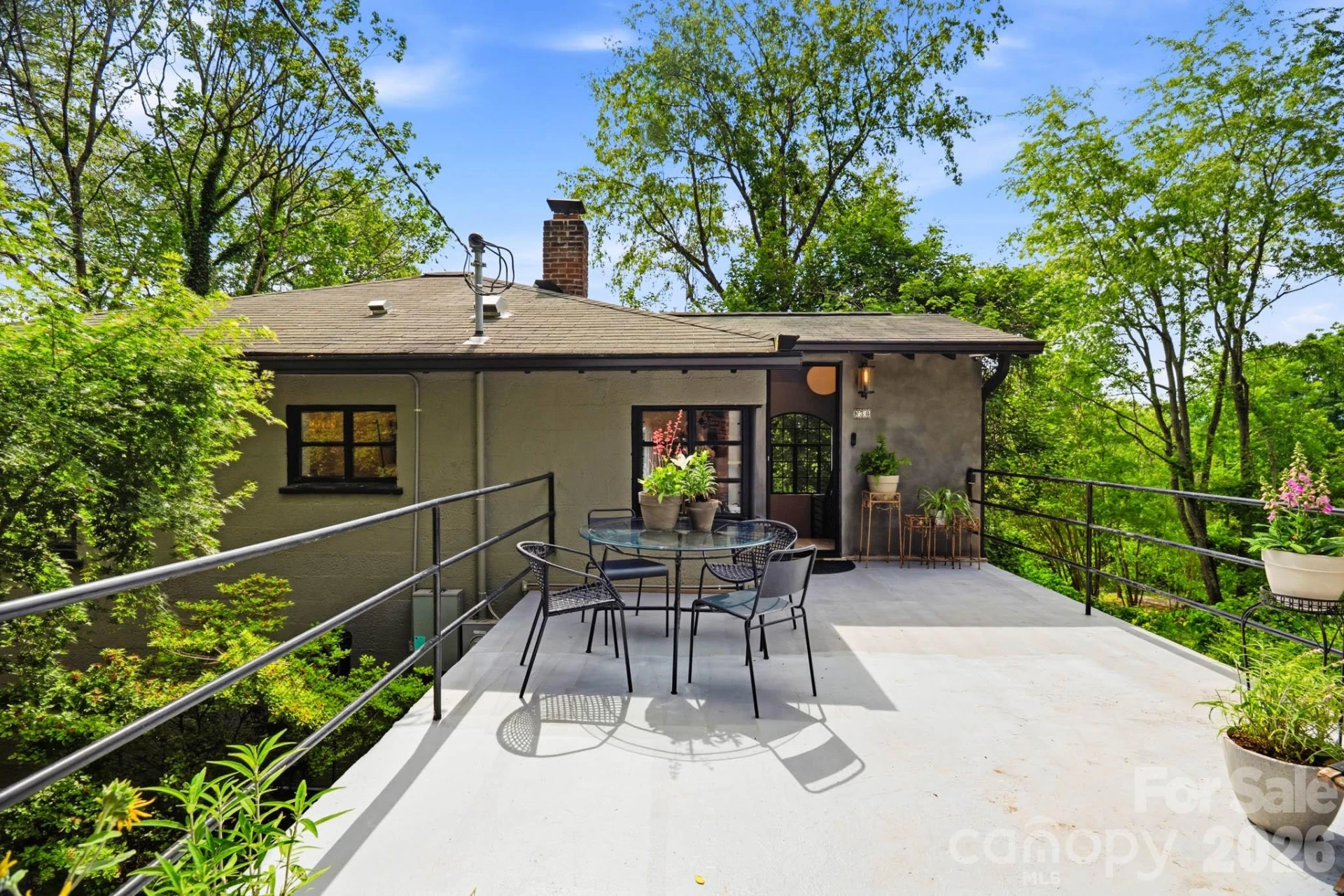 38 Aurora Drive - Photo 4