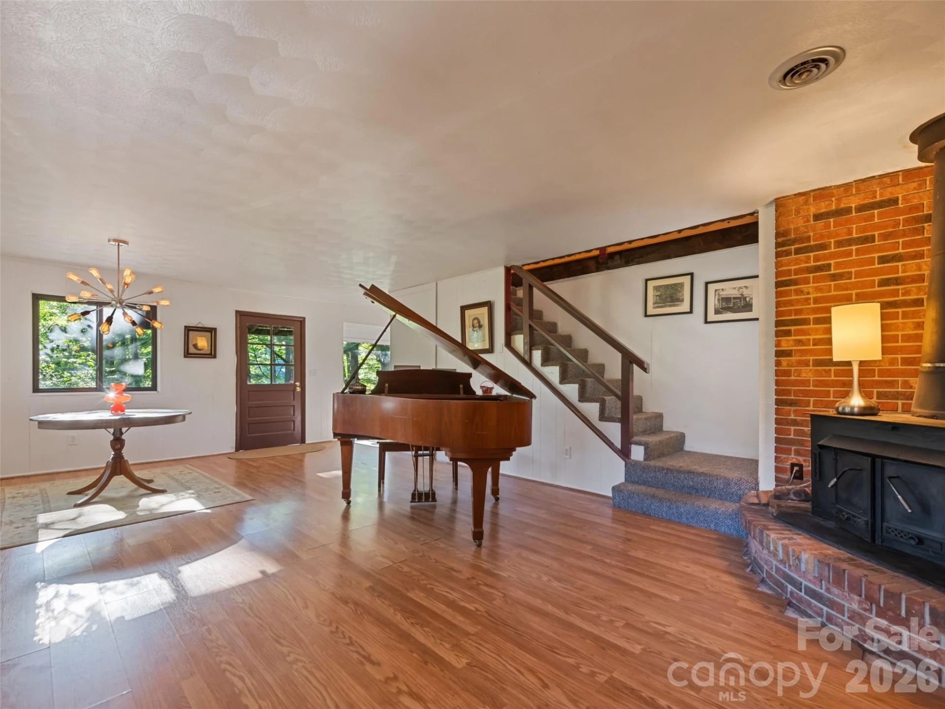 33 Wenlock Way - Photo 16