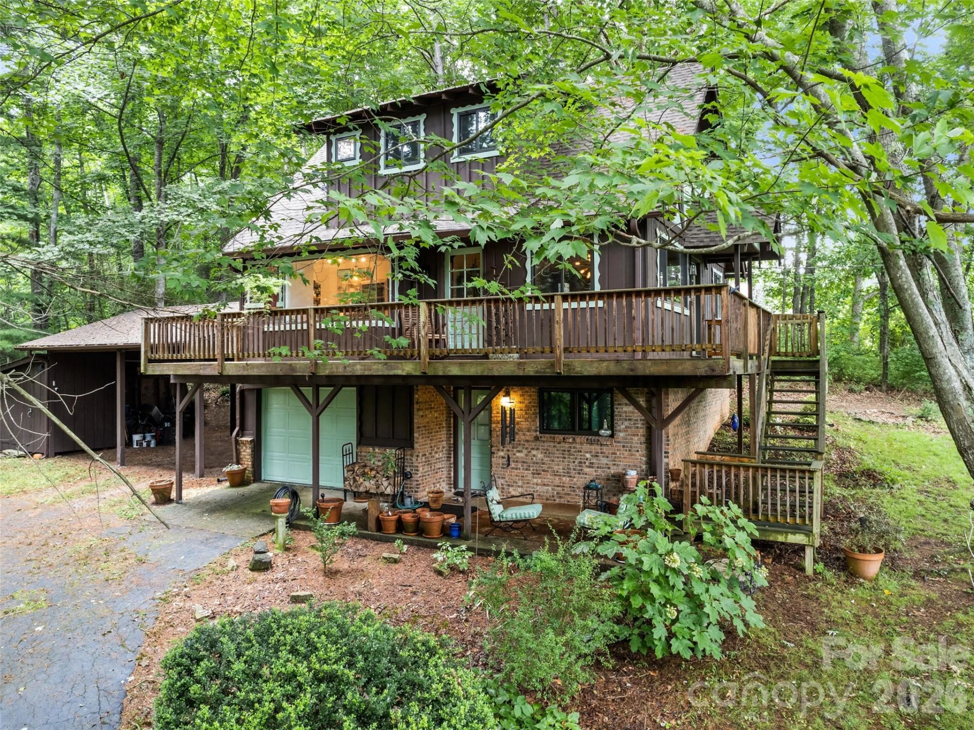33 Wenlock Way - Photo 3