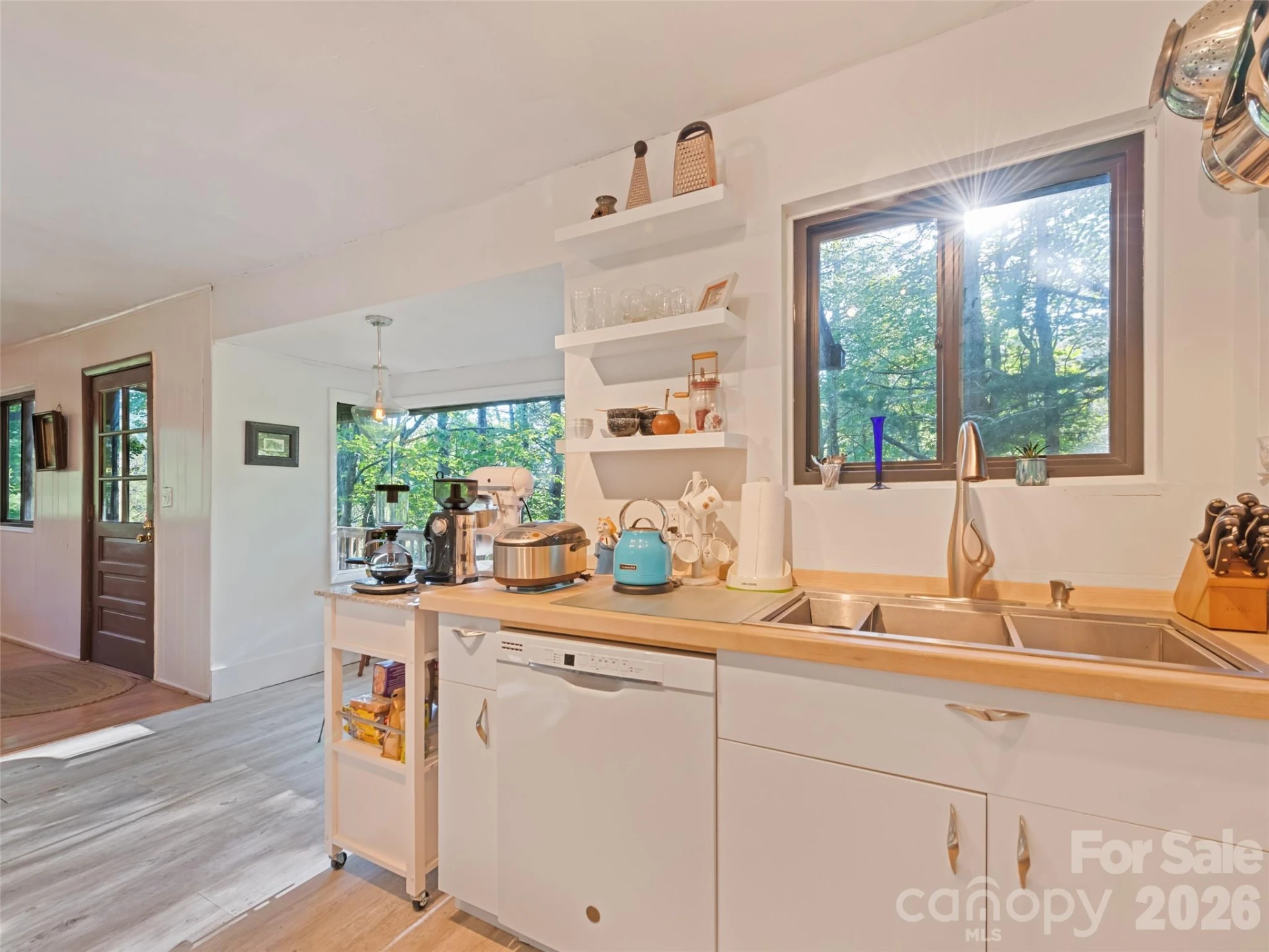 33 Wenlock Way - Photo 21