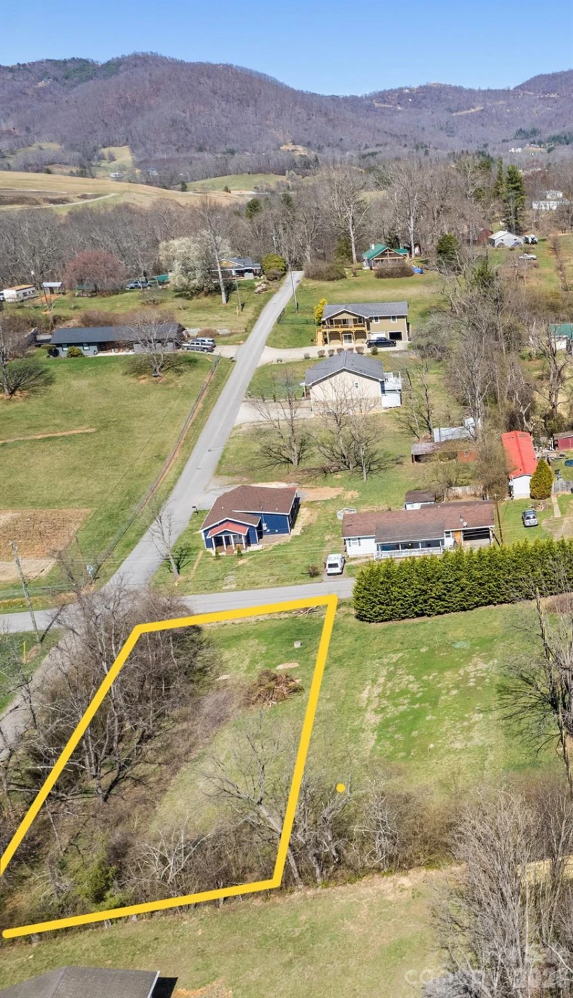 323 Mingus Street - Photo 6