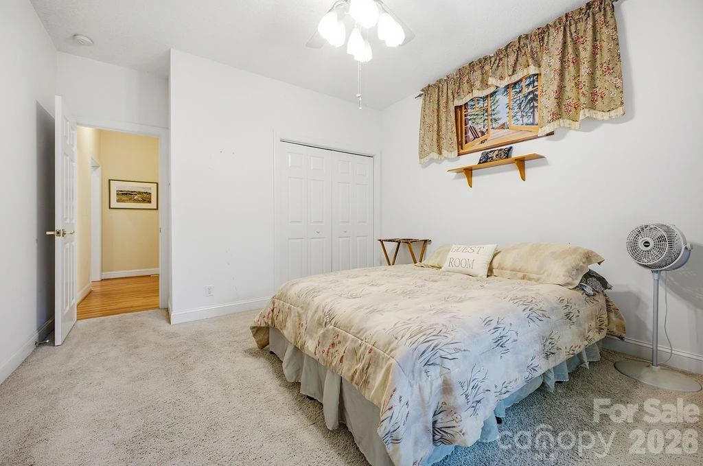3121 Cove Loop Road - Photo 16