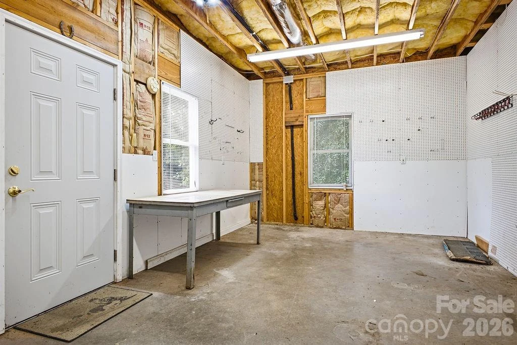 3121 Cove Loop Road - Photo 34
