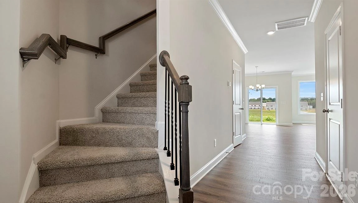 211 Valley Breeze Road - Photo 6