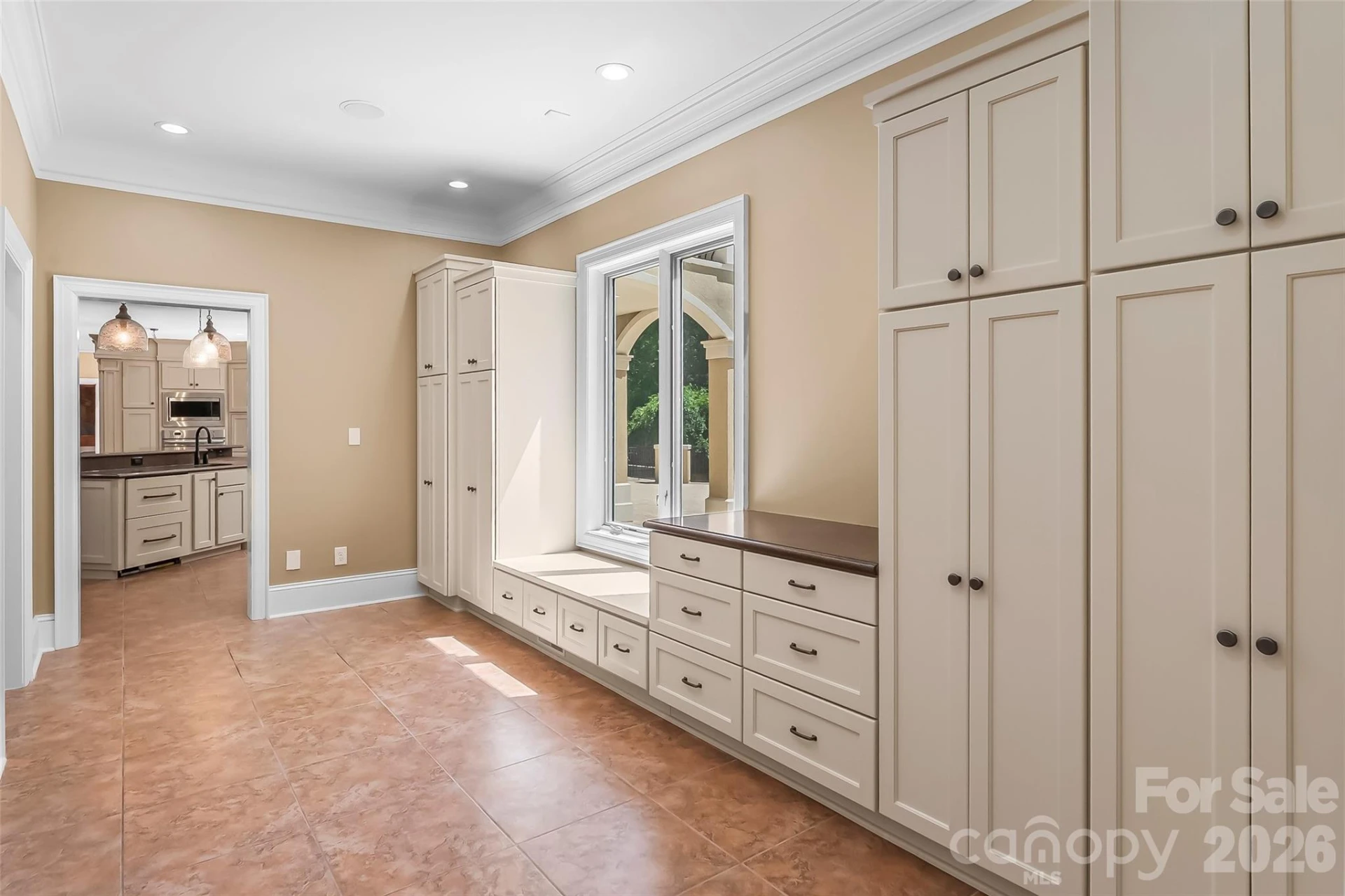 1090 Pearidge Road - Photo 21