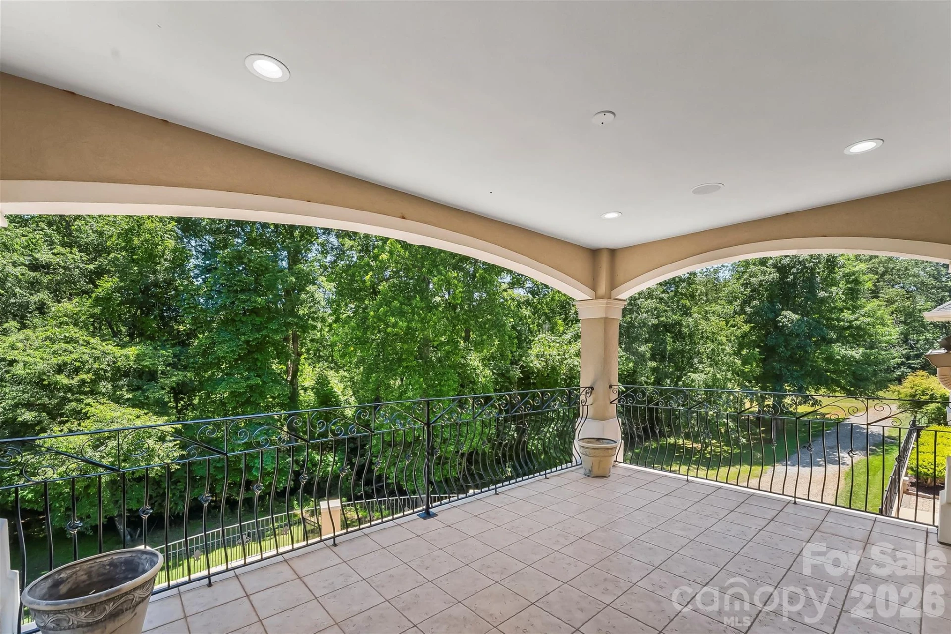1090 Pearidge Road - Photo 36