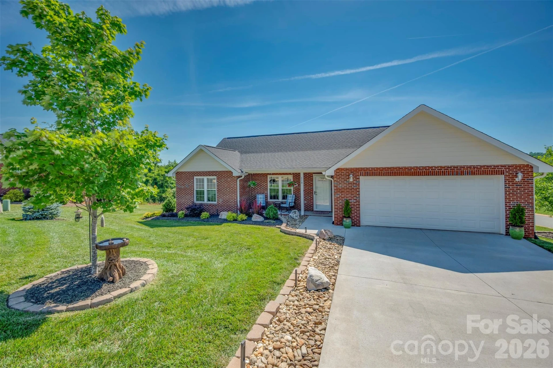 110 Kingston Place - Photo 2