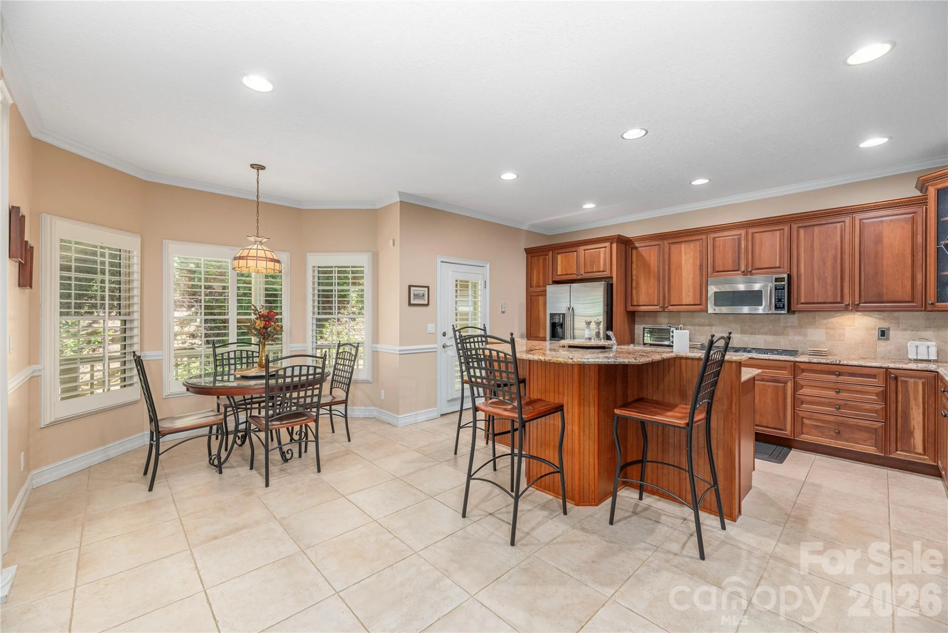 554 Breckenridge Road - Photo 12