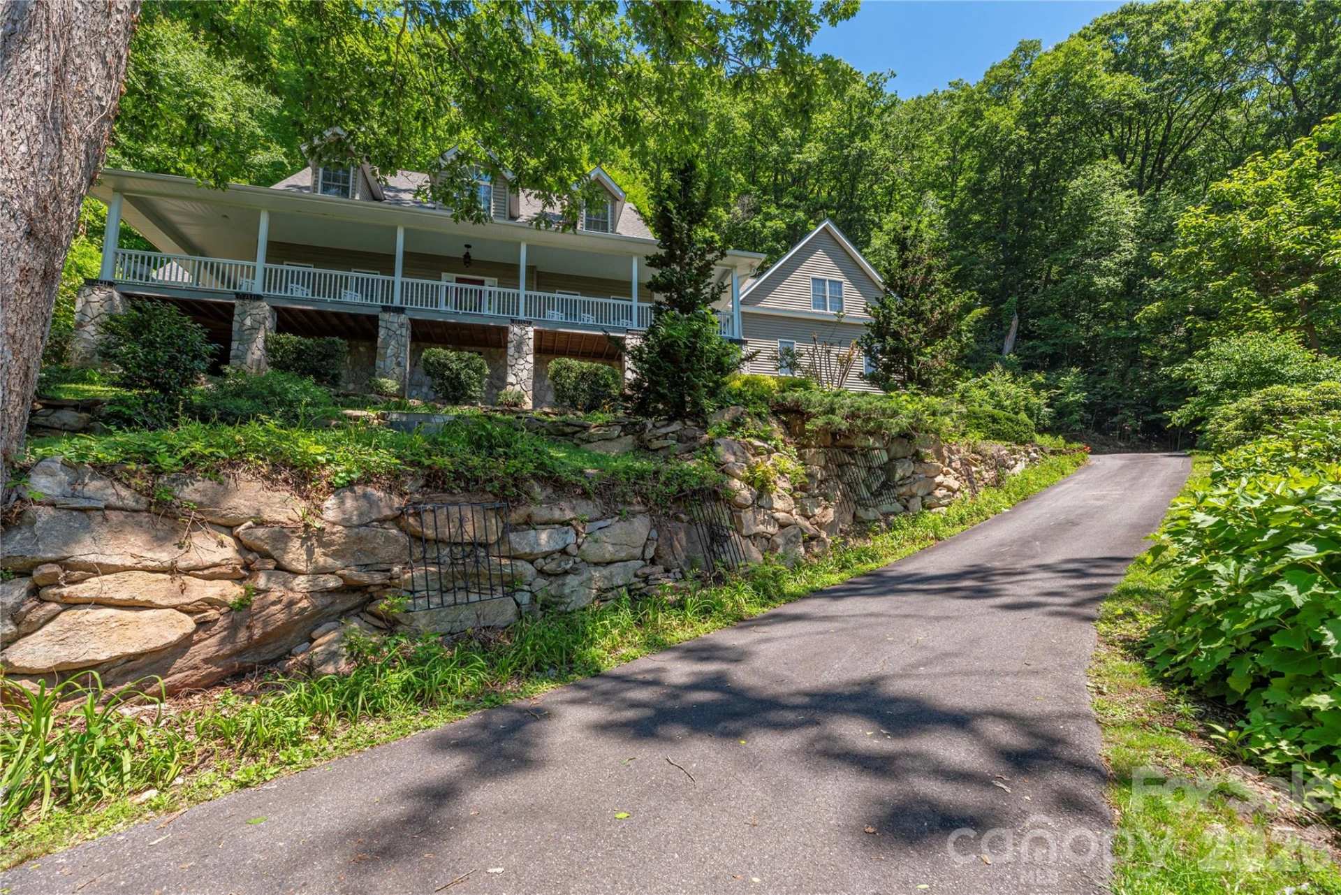 554 Breckenridge Road - Photo 43