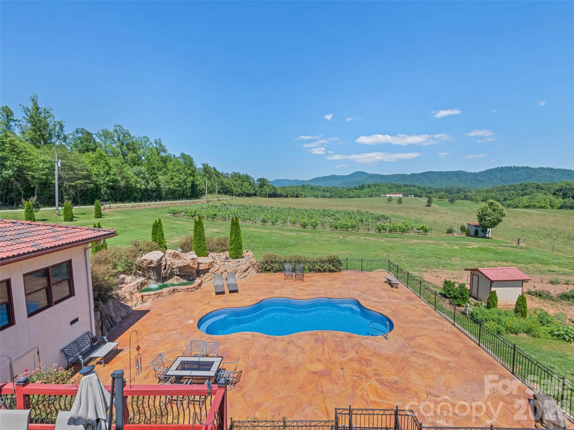 1418 Landis Lane - Photo 35