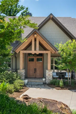 57 Villa Nova Drive