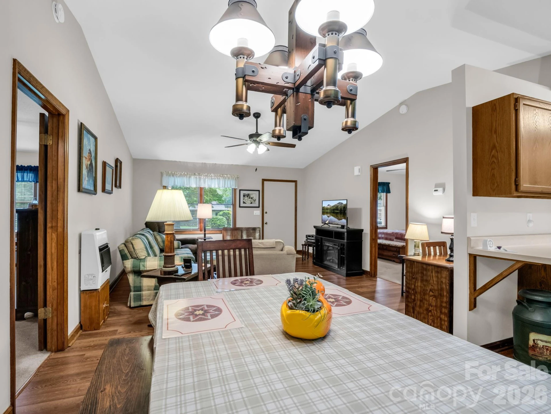 182 Resada Drive - Photo 6
