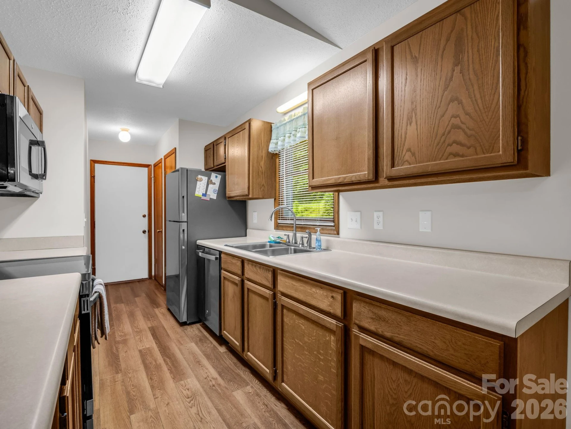 182 Resada Drive - Photo 8