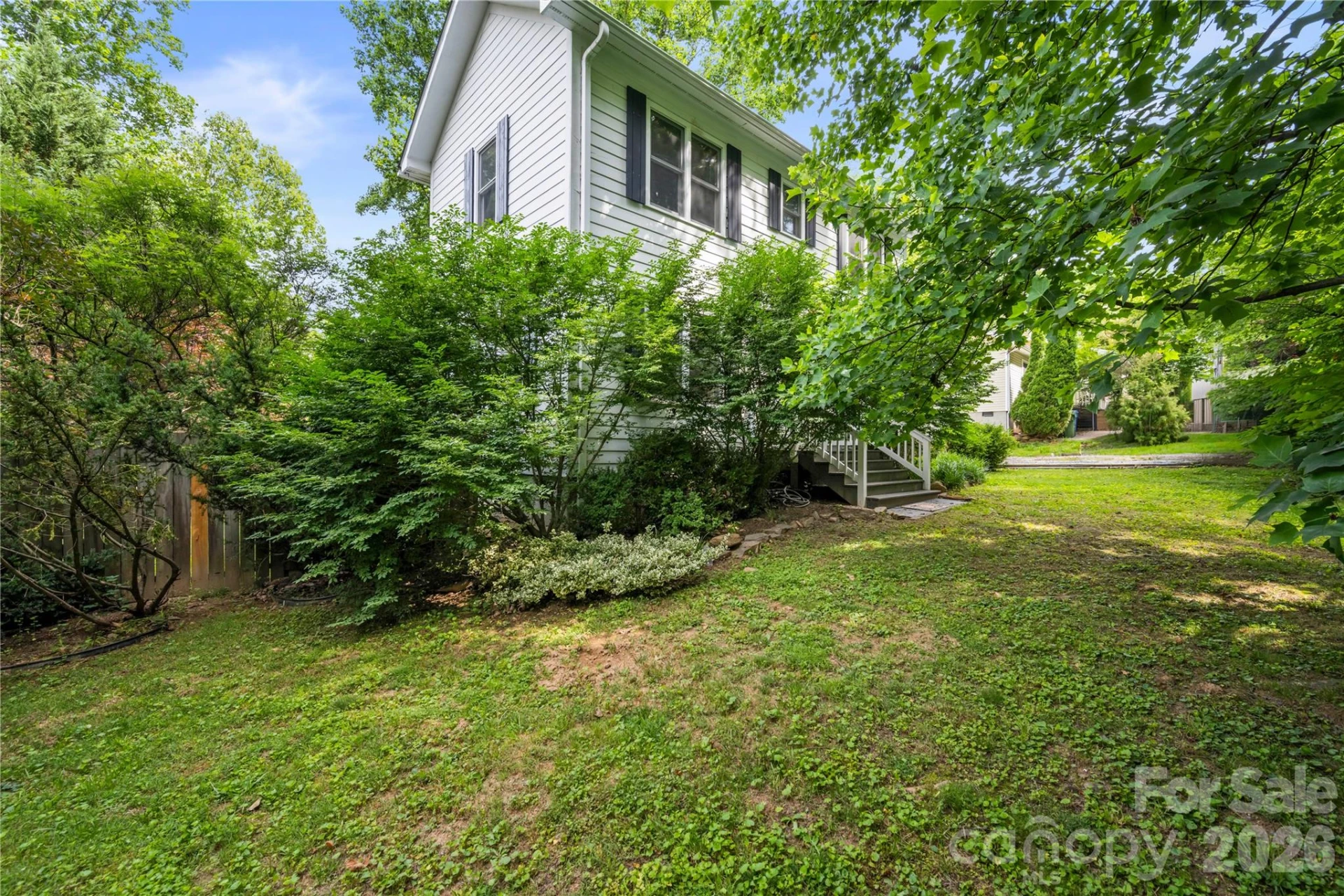 312 Westover Drive - Photo 4