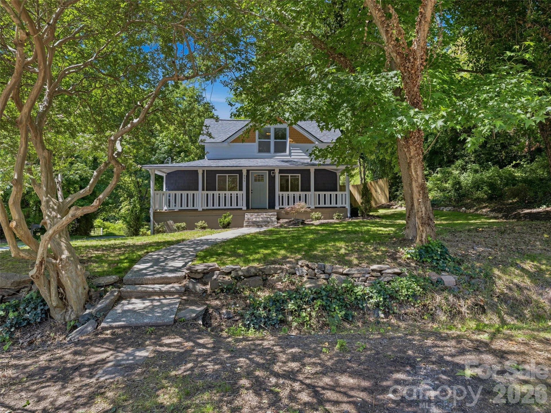 895 N Trade Street - Photo 38
