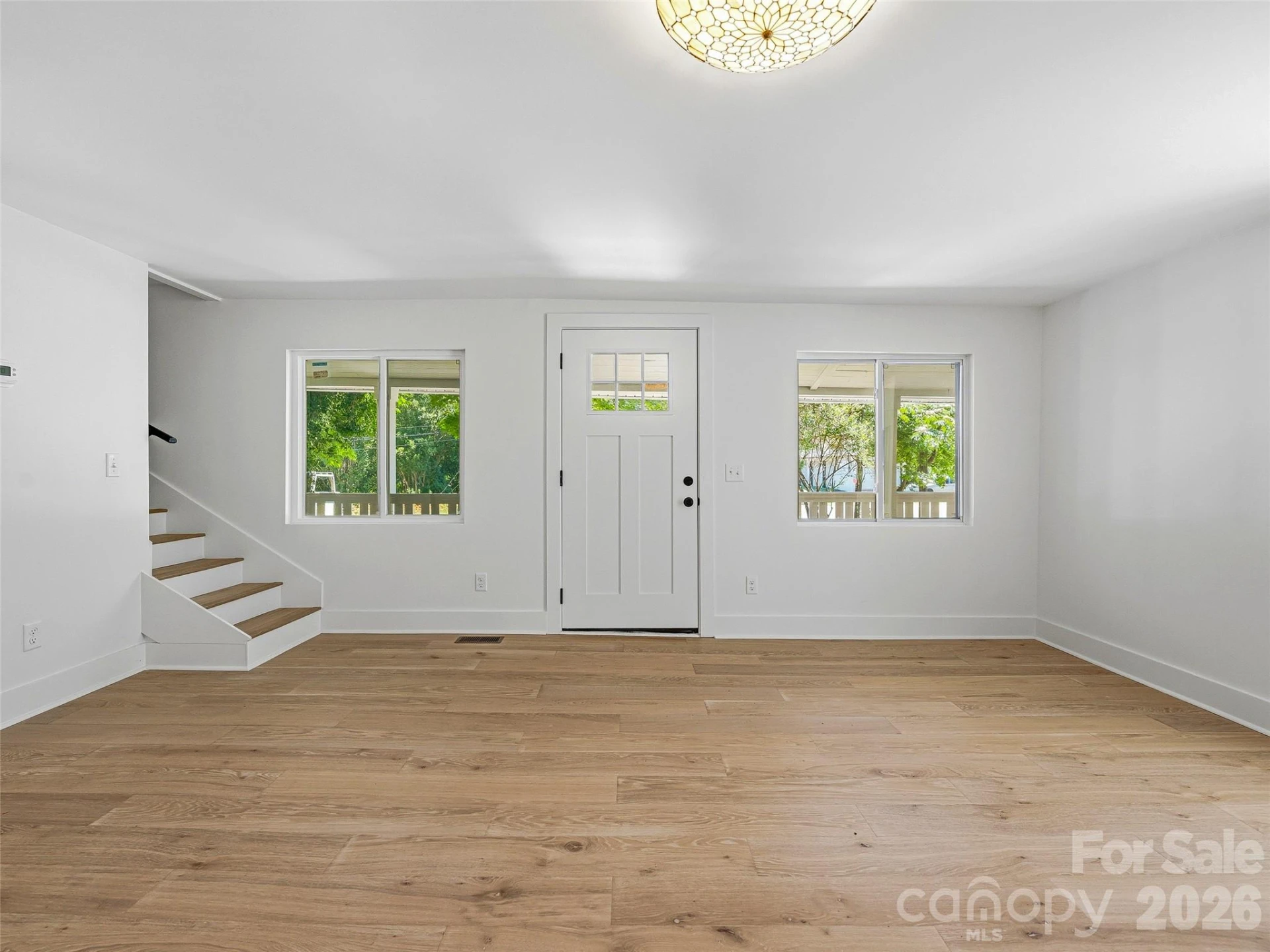 895 N Trade Street - Photo 13