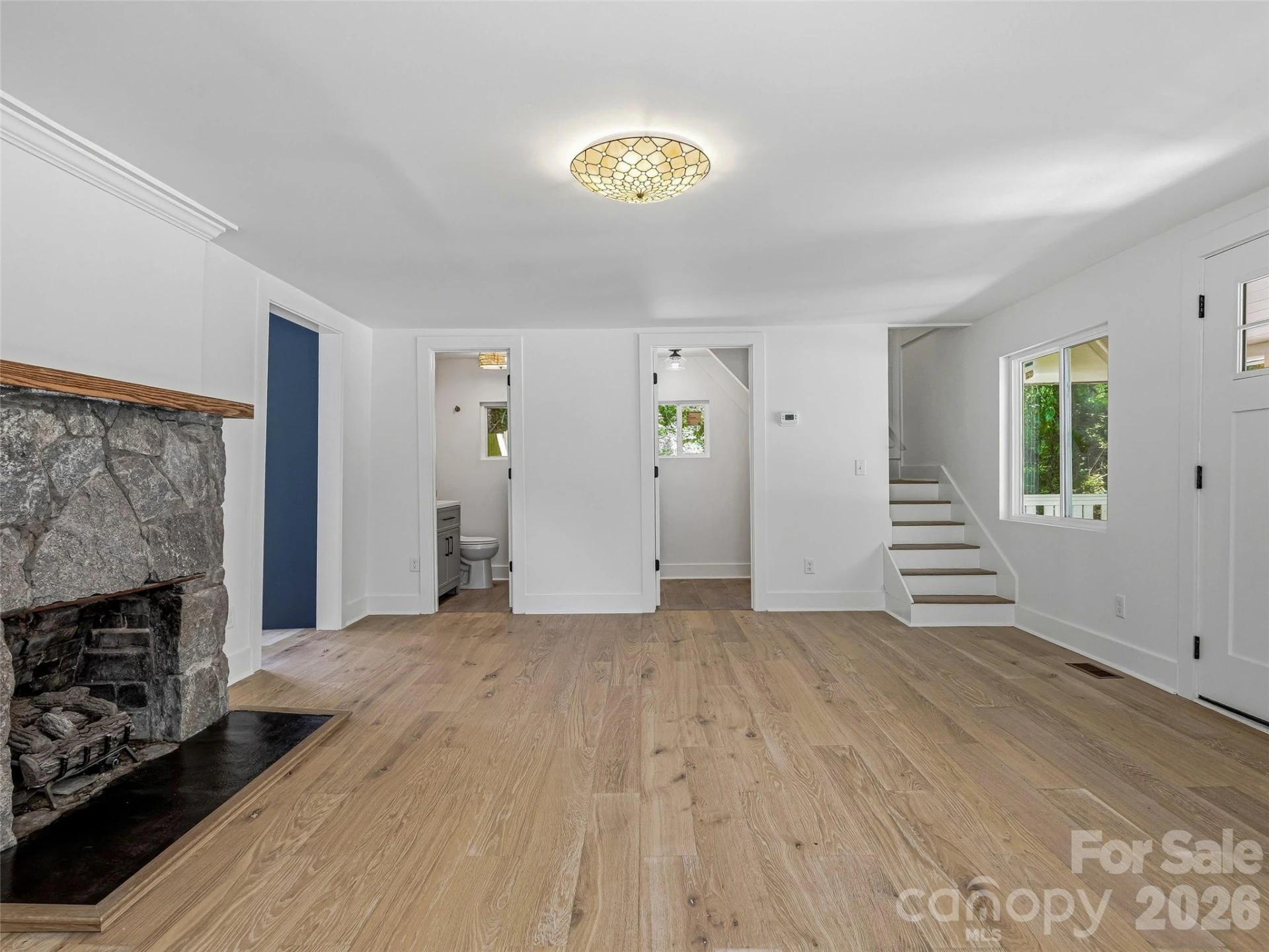 895 N Trade Street - Photo 10