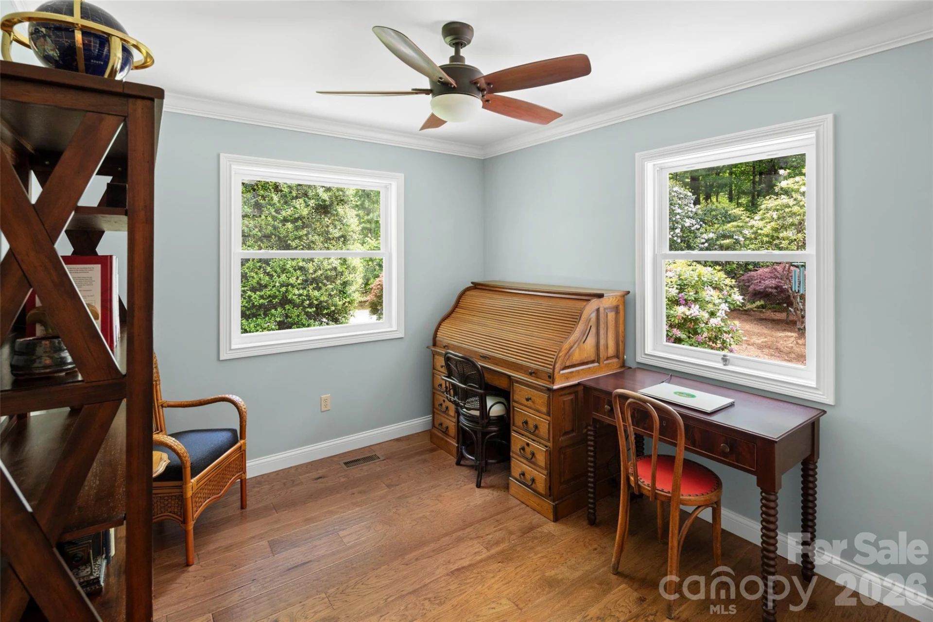 2750 Leucothae Way - Photo 17