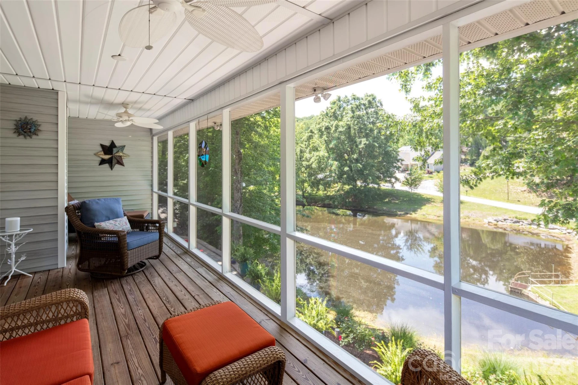 2750 Leucothae Way - Photo 24