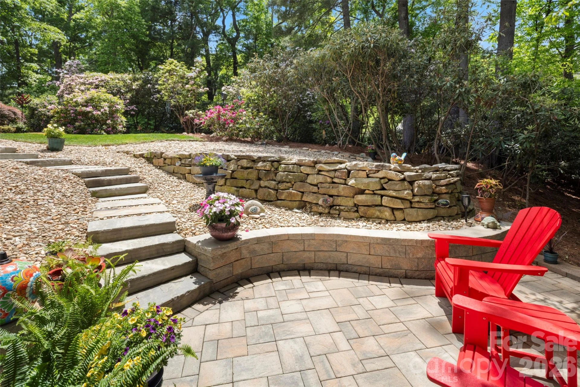 2750 Leucothae Way - Photo 31