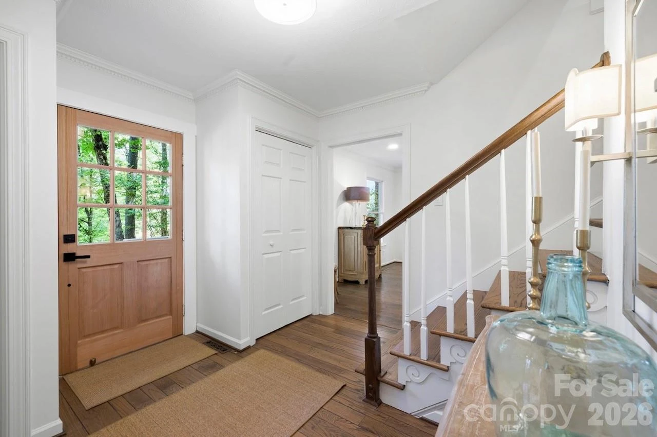 212 Estate Drive - Photo 7