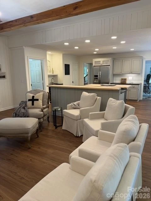 212 Estate Drive - Photo 10