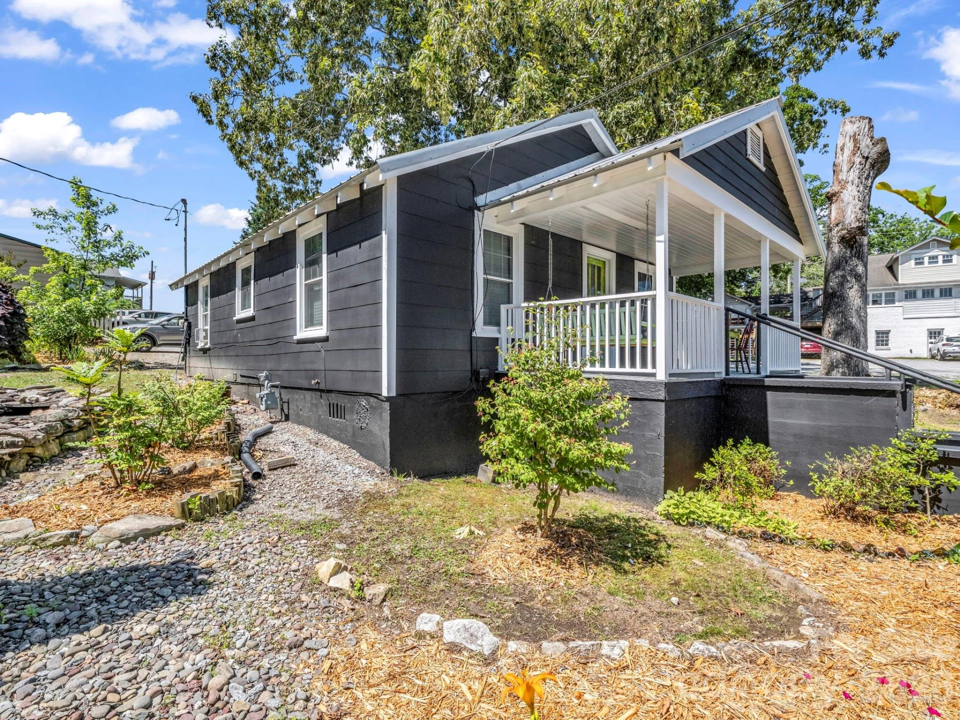 302 Davis Street - Photo 13